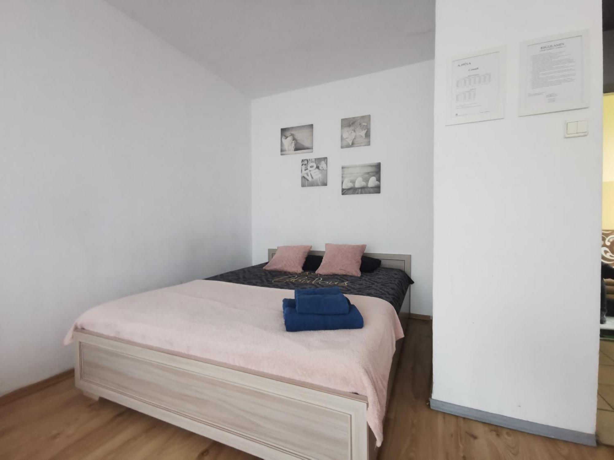 Ferienwohnung 27 Kawalerka Częstochowa Exterior foto